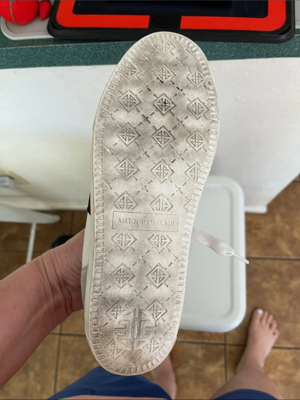 Antonio Melani Leather Sneakers Size 7